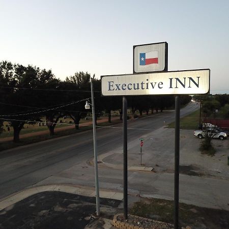 Executive Inn San Saba Exterior foto