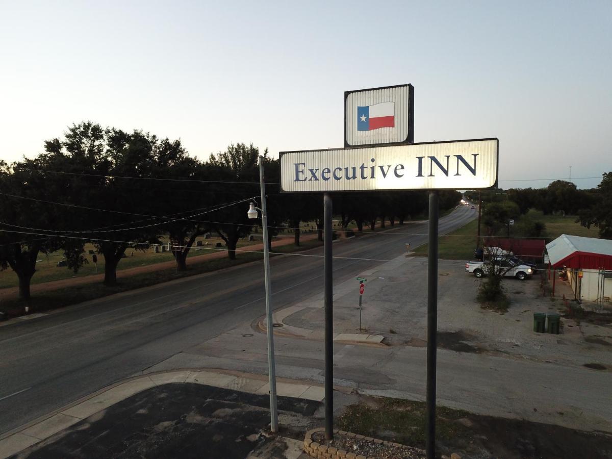 Executive Inn San Saba Exterior foto
