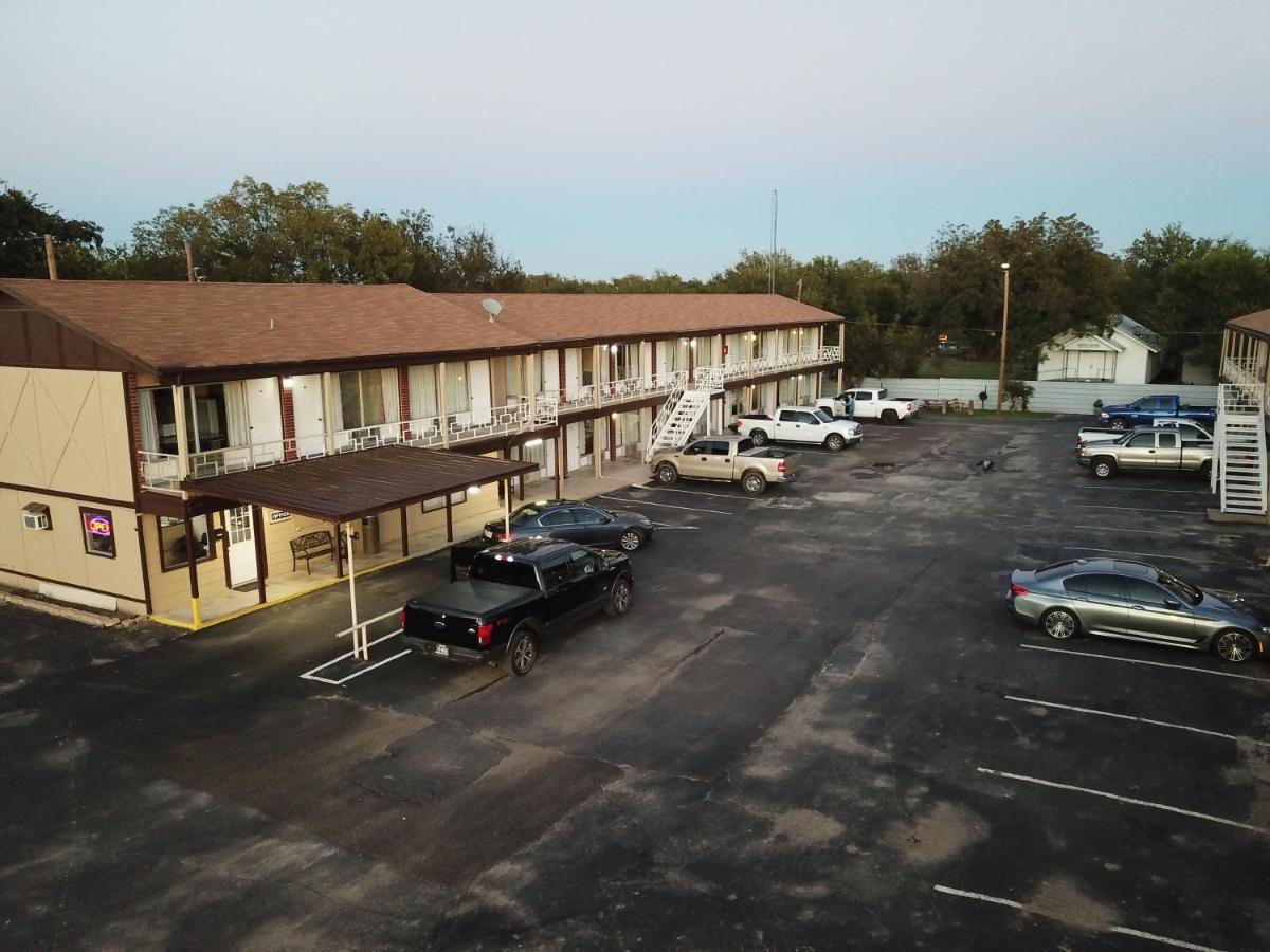 Executive Inn San Saba Exterior foto